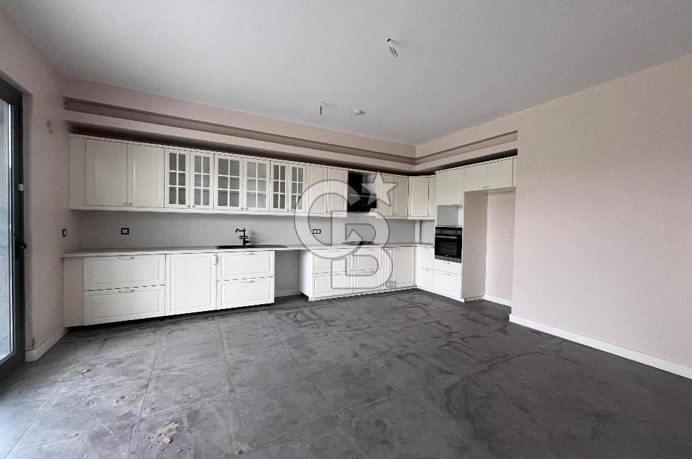 Ballıkpınar Villa Voga Sitesinde Geniş Lüks Villa 