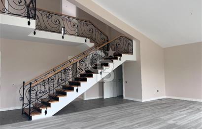 Ballıkpınar Villa Voga Sitesinde Geniş Lüks Villa 