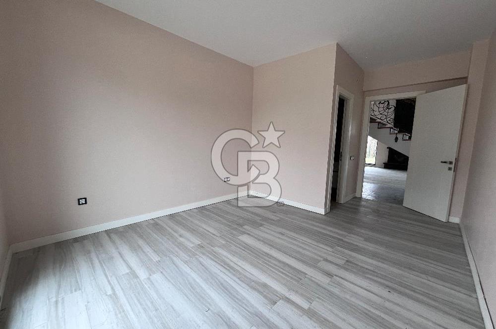 Ballıkpınar Villa Voga Sitesinde Geniş Lüks Villa 