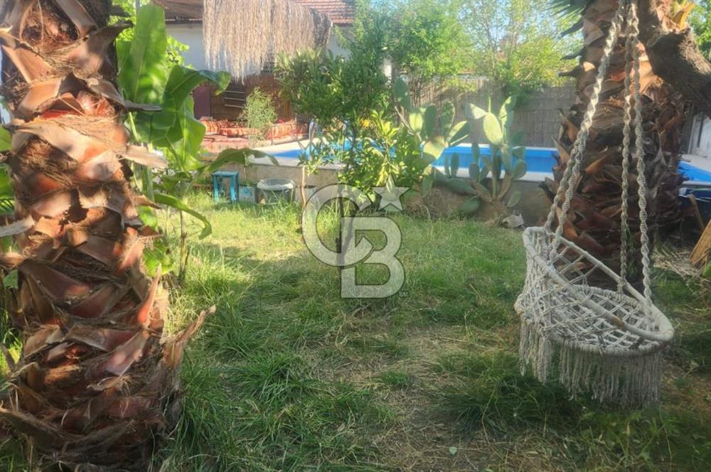 Muğla Köyceğiz'de Havuzlu Tek Katlı Satılık Müstakil Ev