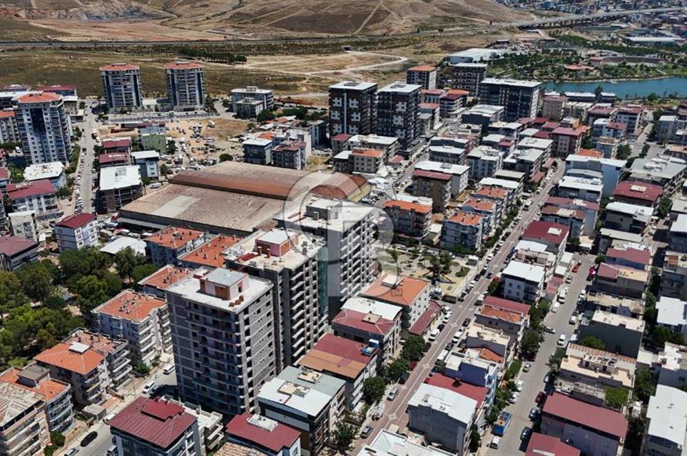 Menemen Esatpaşa'da Satılık 3+1 Havuzlu Modern Daire