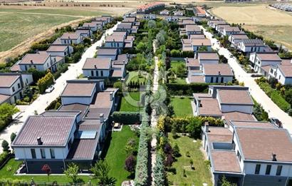 Ballıkpınar Villa Voga Sitesinde Geniş Lüks Villa 