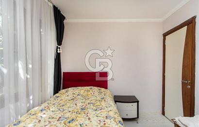 Foça Atatürk Mah. Site İçerisinde Satılık Bahçe Katı 2+1 Daire
