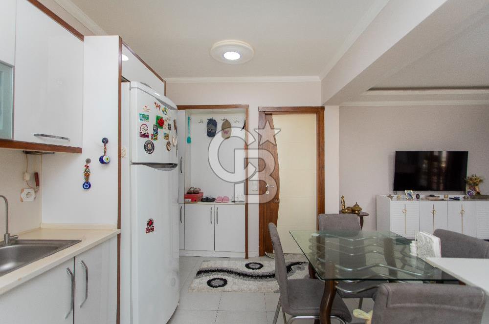 Foça Atatürk Mah. Site İçerisinde Satılık Bahçe Katı 2+1 Daire