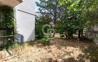 Foça Atatürk Mah. Site İçerisinde Satılık Bahçe Katı 2+1 Daire