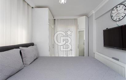 Yenifoça Gencelli'de Satılık Havuzlu 4+1 Tripleks Villa