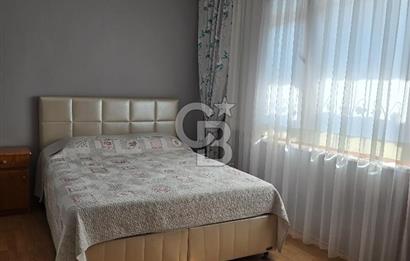 Silivri Semizkumlar'da Deniz Manzaralı Eşyalı 4+1 İkiz Villa