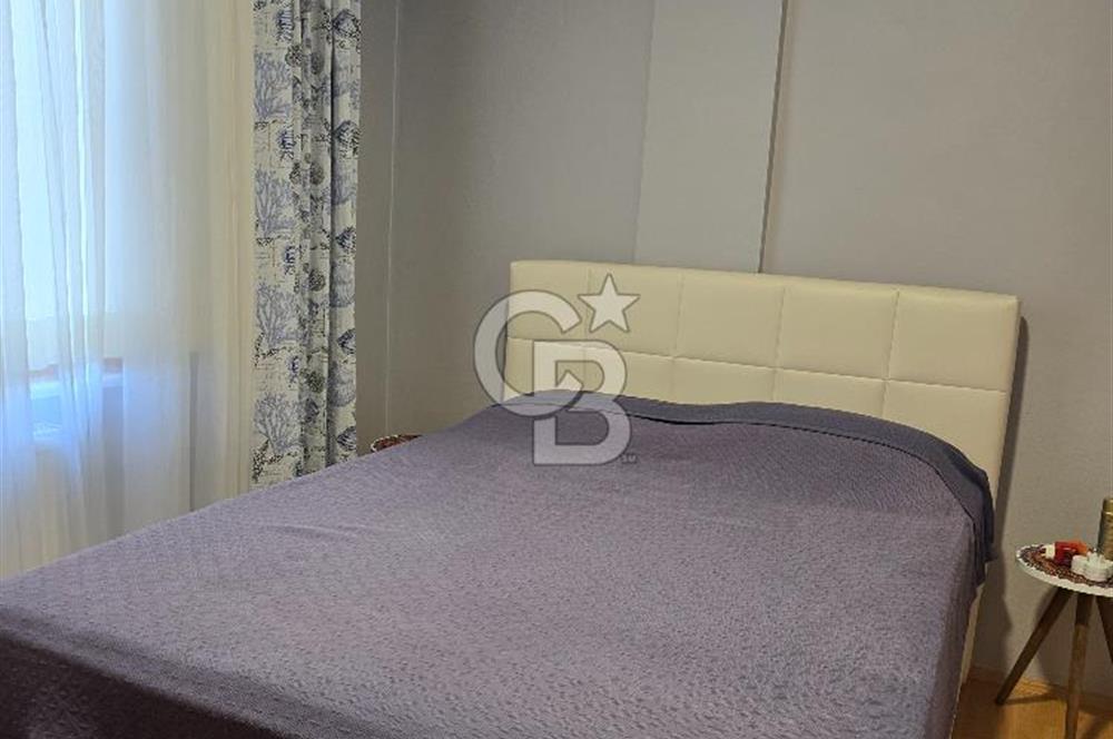 Silivri Semizkumlar'da Deniz Manzaralı Eşyalı 4+1 İkiz Villa
