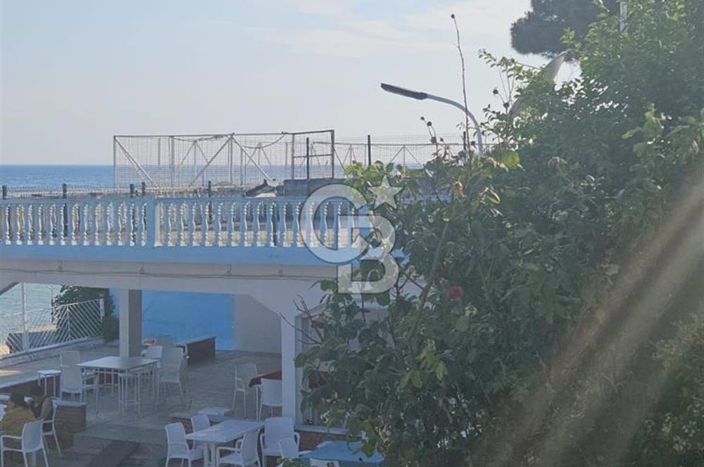 Silivri Semizkumlar'da Deniz Manzaralı Eşyalı 4+1 İkiz Villa