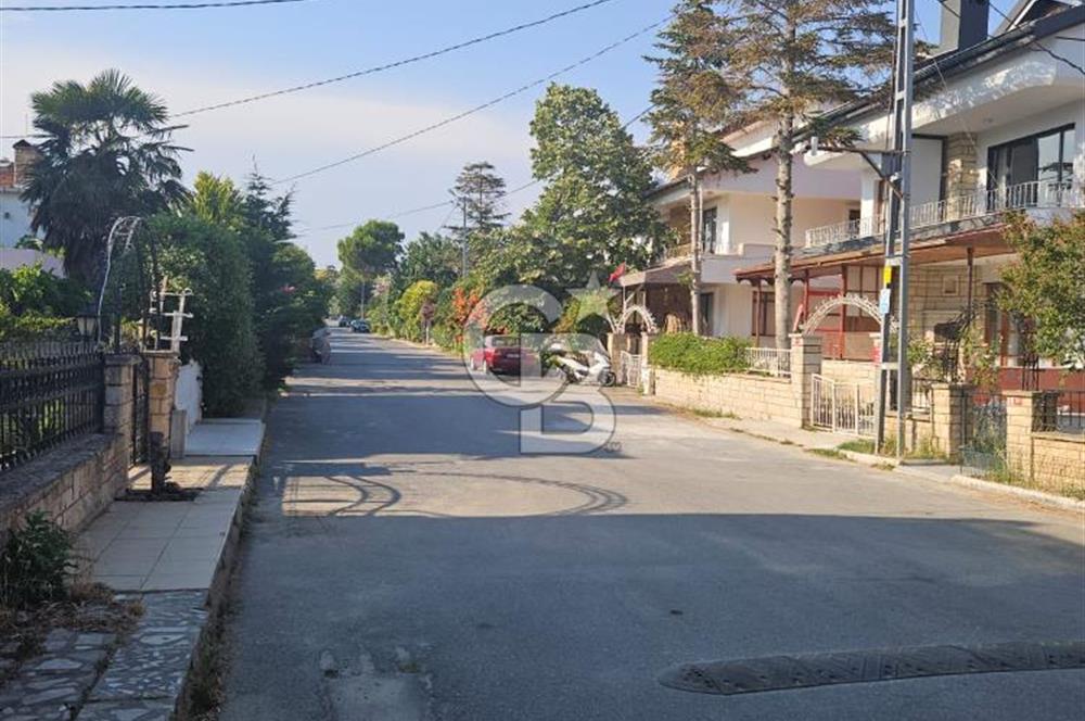 Silivri Semizkumlar'da Deniz Manzaralı Eşyalı 4+1 İkiz Villa