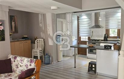 Silivri Semizkumlar'da Deniz Manzaralı Eşyalı 4+1 İkiz Villa