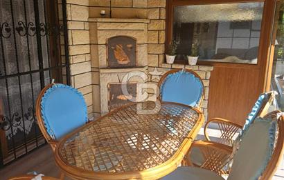 Silivri Semizkumlar'da Deniz Manzaralı Eşyalı 4+1 İkiz Villa