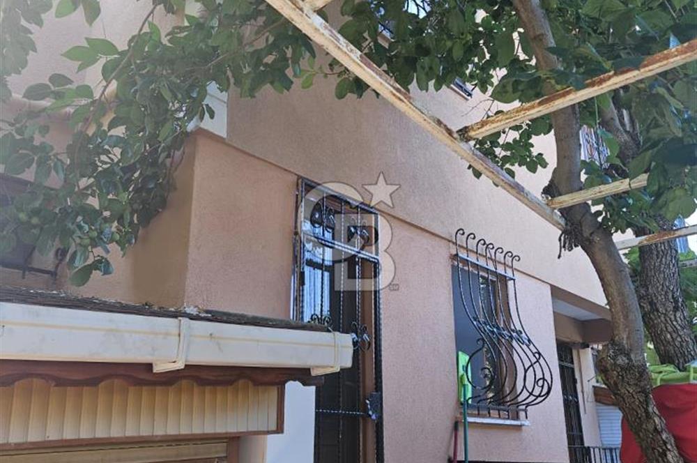 Silivri Semizkumlar'da Deniz Manzaralı Eşyalı 4+1 İkiz Villa