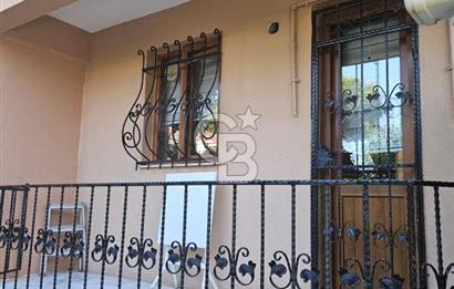 Silivri Semizkumlar'da Deniz Manzaralı Eşyalı 4+1 İkiz Villa
