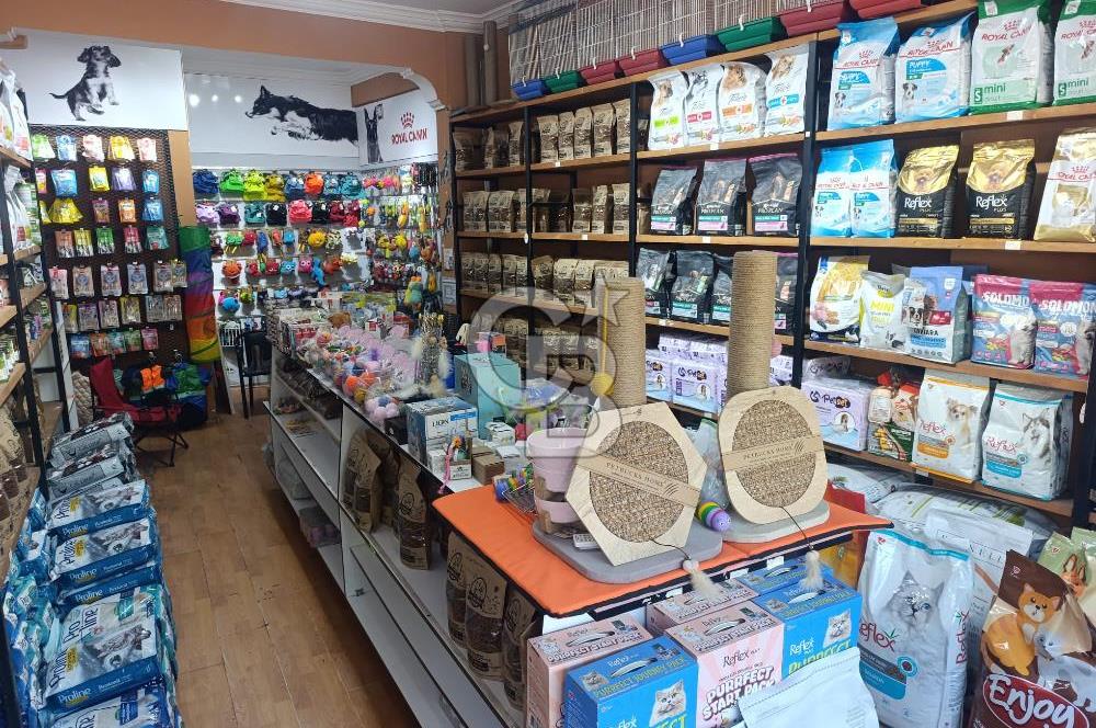 DEVREN KİRALIK BORNOVANIN EN İŞLEK CADDESİNDE PETSHOP 