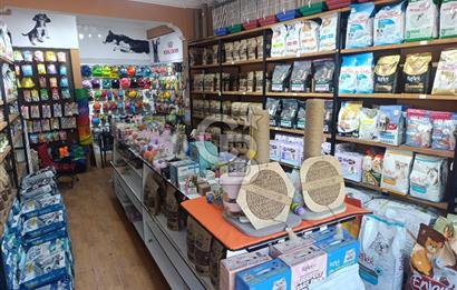 DEVREN KİRALIK BORNOVANIN EN İŞLEK CADDESİNDE PETSHOP 