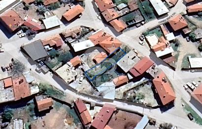CB KİNG'DEN HOTAŞLAR MAH.KÖY İÇİ YOLA CEPHE KONUMLU SATILIK ARSA