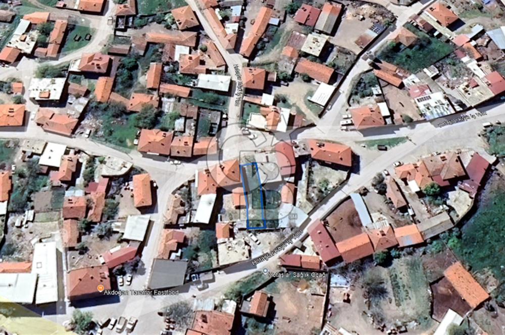 CB KİNG'DEN HOTAŞLAR MAH.KÖY İÇİ YOLA CEPHE KONUMLU SATILIK ARSA