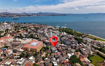 Sultanahmet'te Otel Yapımına Uygun Komple Satılık Bina