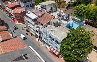 Sultanahmet'te Otel Yapımına Uygun Komple Satılık Bina