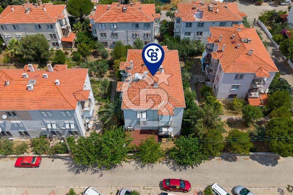Foça Atatürk Mah. Site İçerisinde Satılık Bahçe Katı 2+1 Daire