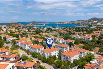 Foça Atatürk Mah. Site İçerisinde Satılık Bahçe Katı 2+1 Daire - 1 - 357366
