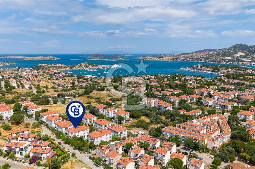 Foça Atatürk Mah. Site İçerisinde Satılık Bahçe Katı 2+1 Daire