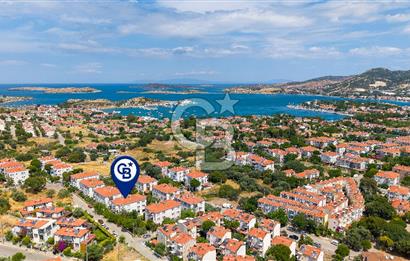 Foça Atatürk Mah. Site İçerisinde Satılık Bahçe Katı 2+1 Daire
