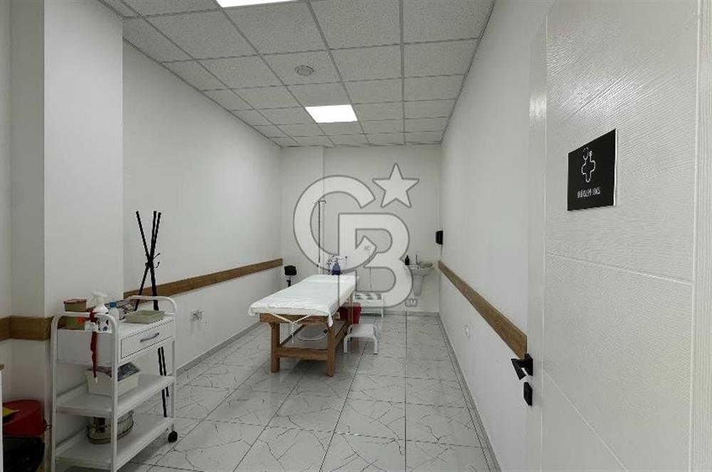 Yelkide Klinik / Muayenehane Uygun Devren Kiralık İş Yeri