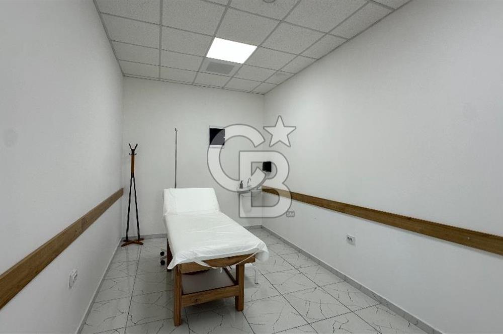 Yelkide Klinik / Muayenehane Uygun Devren Kiralık İş Yeri