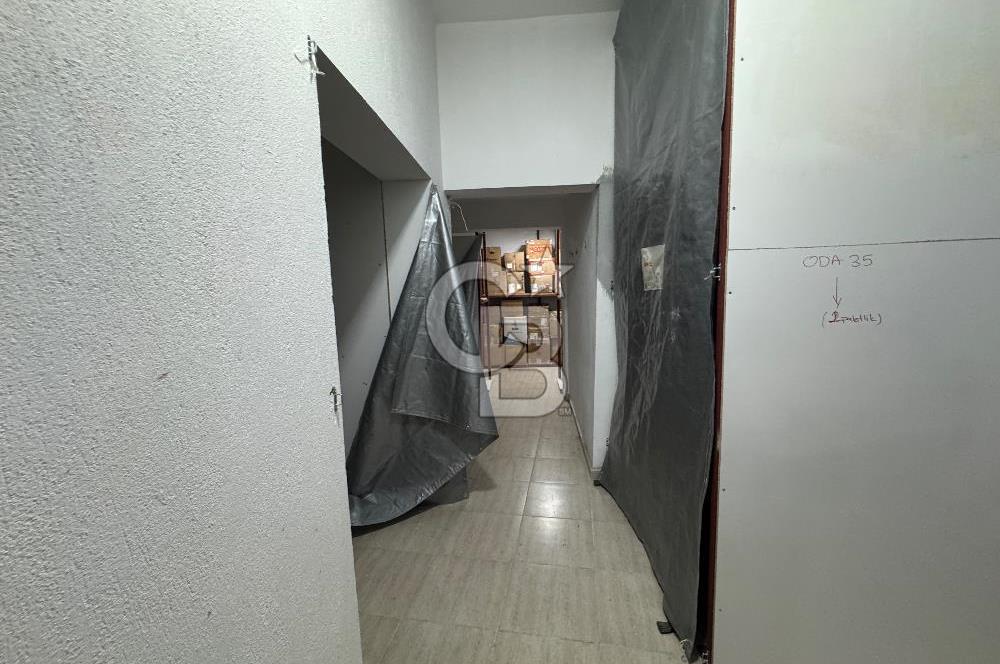 MENEMEN’DE SATILIK IKI KATLI BATARLI 362 METRE² DÜKKAN