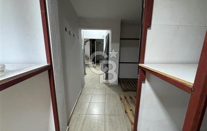 MENEMEN’DE SATILIK IKI KATLI BATARLI 362 METRE² DÜKKAN