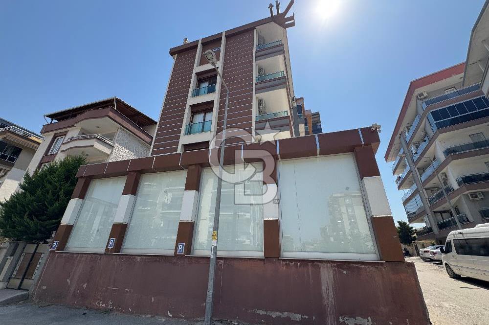 MENEMEN’DE SATILIK IKI KATLI BATARLI 362 METRE² DÜKKAN