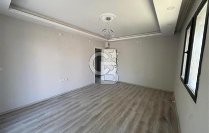 Foça Yenibağarası Mah. Kiralık 2+1 Bahçe Katı Daire