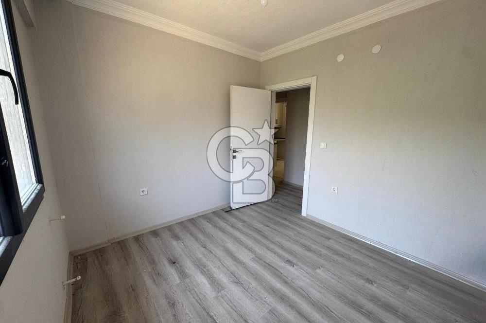 Foça Yenibağarası Mah. Kiralık 2+1 Bahçe Katı Daire