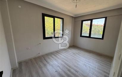 Foça Yenibağarası Mah. Kiralık 2+1 Bahçe Katı Daire