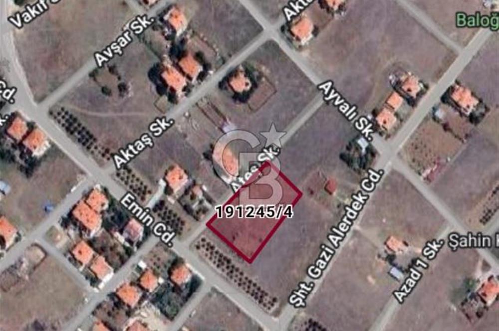ANKARA ÇUBUK YILDIRIM BEYAZIT MAHALLESİ'NDE 296 m² HİSSELİ İMARLI ARSA