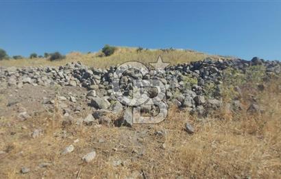 Dikili Bademlide Deniz Manzaralı Satılık Arsa