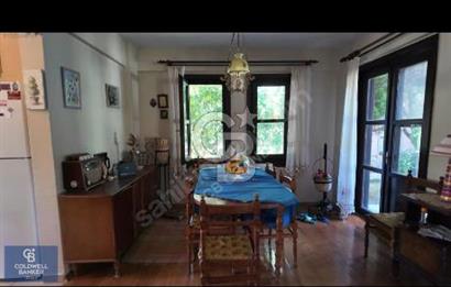 DENİZE YAKIN SİTE İÇİNDE SEÇKİN AİLELERE ÖZEL 5+1 TAŞ VİLLA