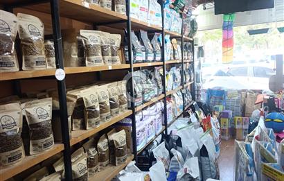 DEVREN KİRALIK BORNOVANIN EN İŞLEK CADDESİNDE PETSHOP 