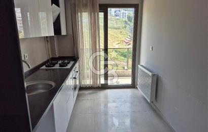 ÇİĞLİ ESENTEPE LÜKS SİTEDE 2+1 KİRALIK DAİRE