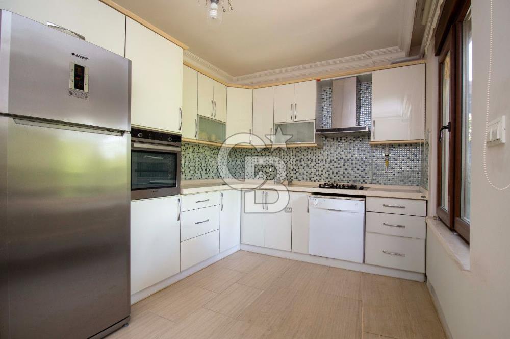 CB EAGLE'DAN ÖREN'DE 5+1 370 m² TERASLI BAHÇELİ VİLLA