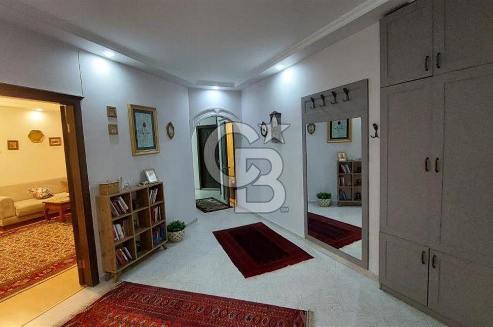 ÇUKURAMBAR MAHALLESİNDE ŞAHANE YAPILI 4+1 GİRİŞ KATI KİRALIK DAİRE