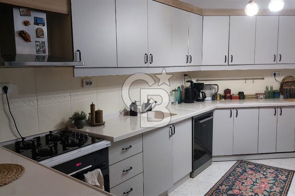ÇUKURAMBAR MAHALLESİNDE ŞAHANE YAPILI 4+1 GİRİŞ KATI KİRALIK DAİRE