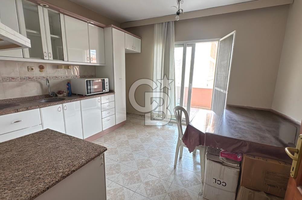Merkezde Geniş Satılık 3+1 Daire