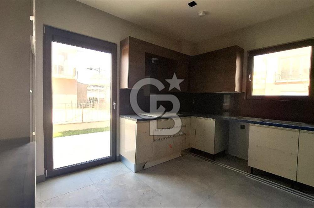 Silivri Oksijen Ortaköy Projesi Kiralık 5+2 Tripleks Lüks Villa