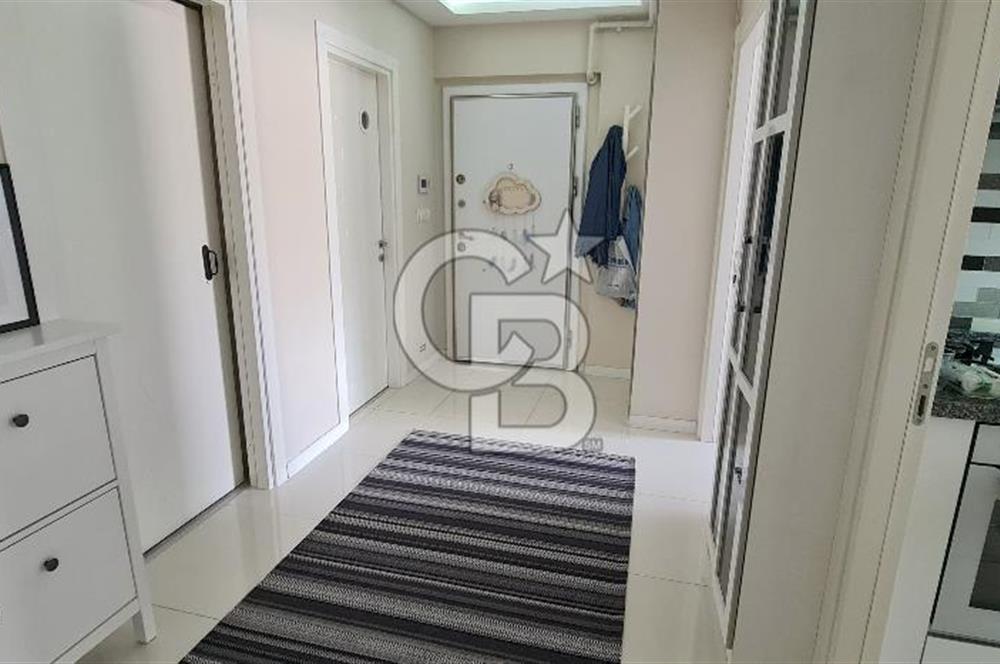 KONAK’TA YENİ METROYA 100 METRE MESAFEDE, ARA KAT GENİŞ 3+1 DAİRE