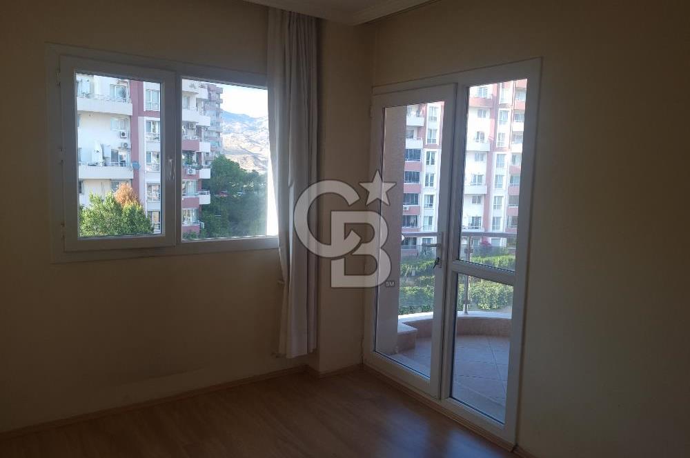 Bayraklı Körfez Evleri Mah. Deniz Manzaralı 3+1 Kiralık Daire