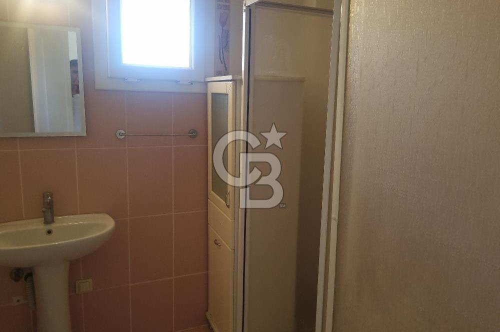Bayraklı Körfez Evleri Mah. Deniz Manzaralı 3+1 Kiralık Daire