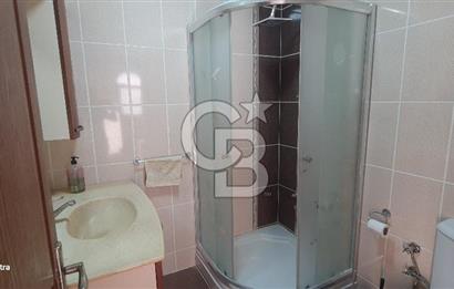 ÇEŞME YALI’DA ÖZEL PLAJLI SİTEDE DENİZ MANZARALI 2 AYRI DAİRELİ VİLLA DENİZE 530 METRE